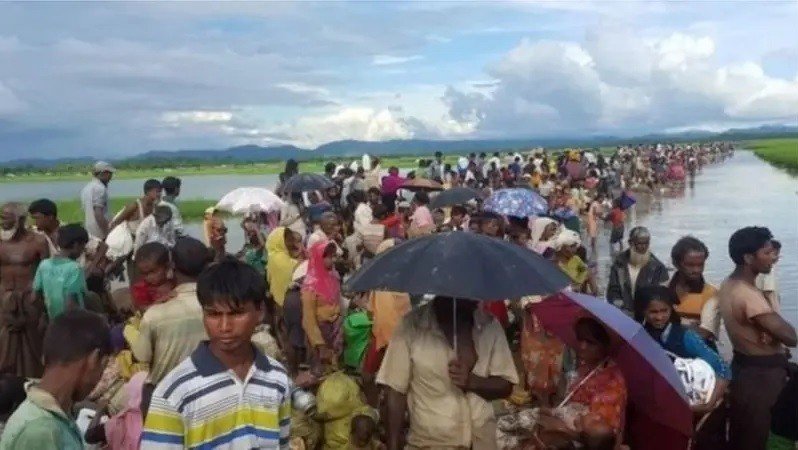 Myanmar to Repatriate 300,000 Rohingya from Bangladesh